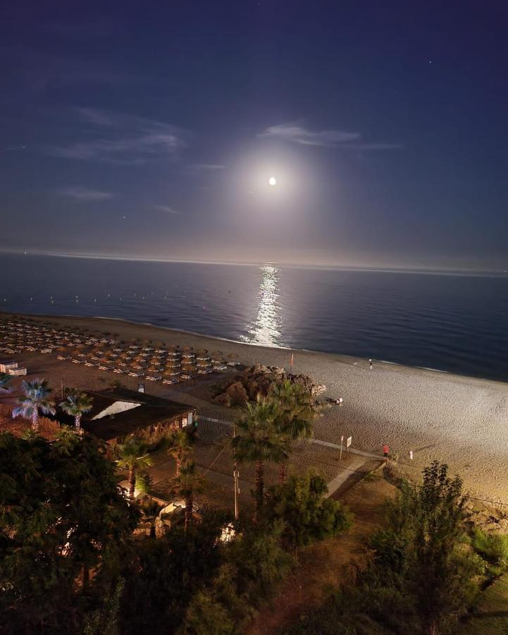 Paradise Suites La Cubana Beach Fuengirola Exterior foto